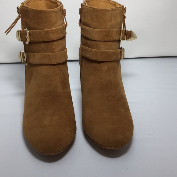 Forever 21 Shoes - NWOB Forever wedges